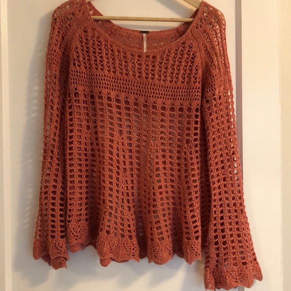 Salmon crochet Free People top - Picture 1 of 4